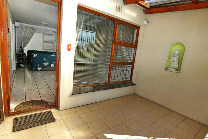 3 Bedroom Property for Sale in Shirley Park Western Cape